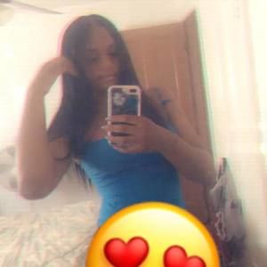 Meet your Posher, Tiara